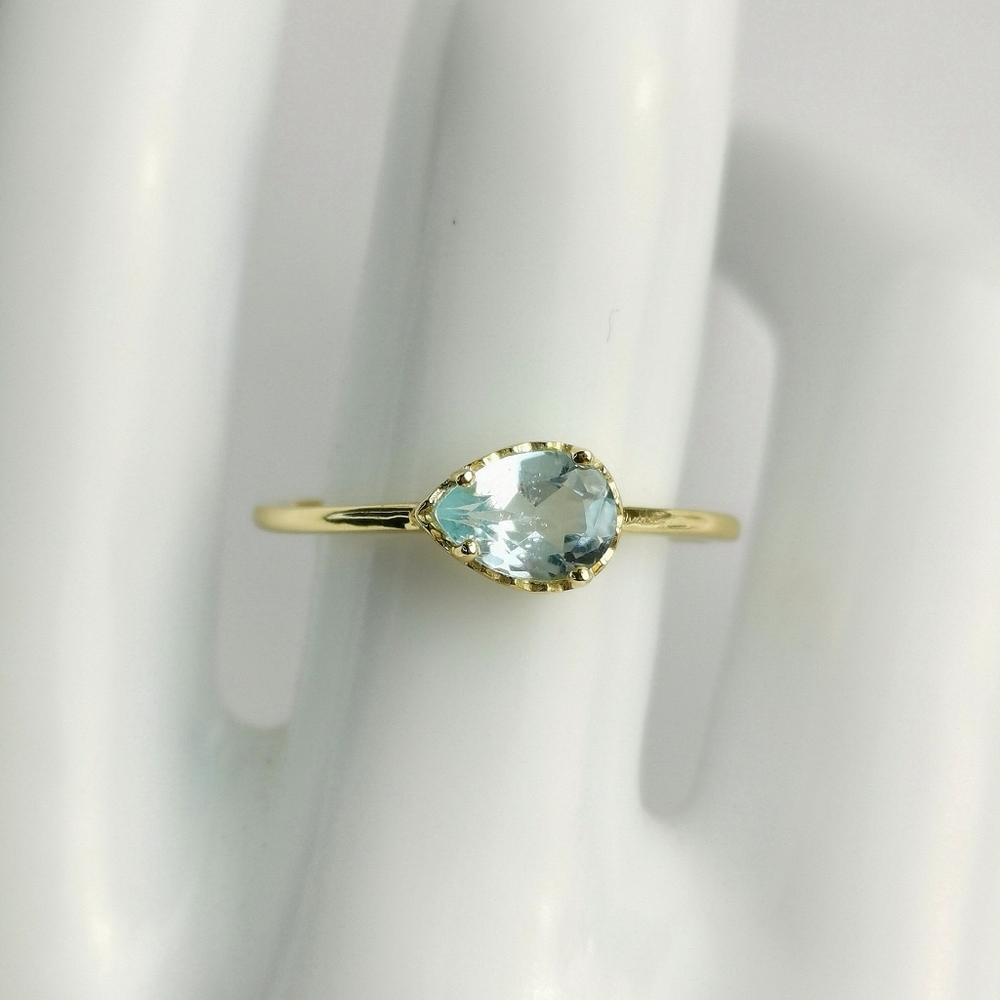 Pearl cut Sky Blue Topaz Ring 14k Gold on Sterling Silver 🆕